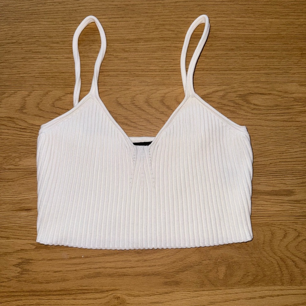 White cropped sweater tank